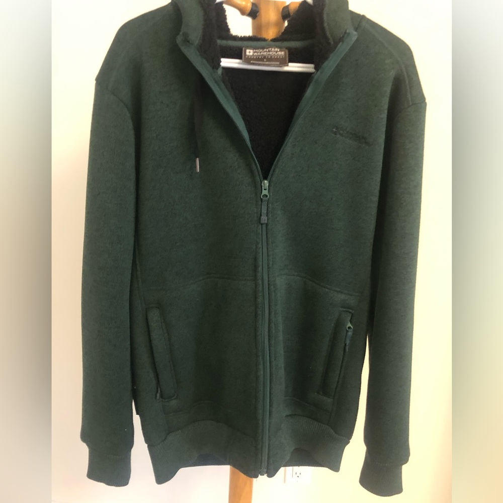 DEAL! Hunter green warm hoodie jacket, black sherpa like lining. Large